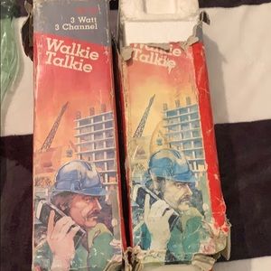 Wallis talkies old
